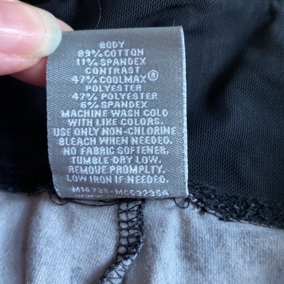 Marika Leggings cropped workout exercise animal print size medium soft capris M - Picture 3 of 6